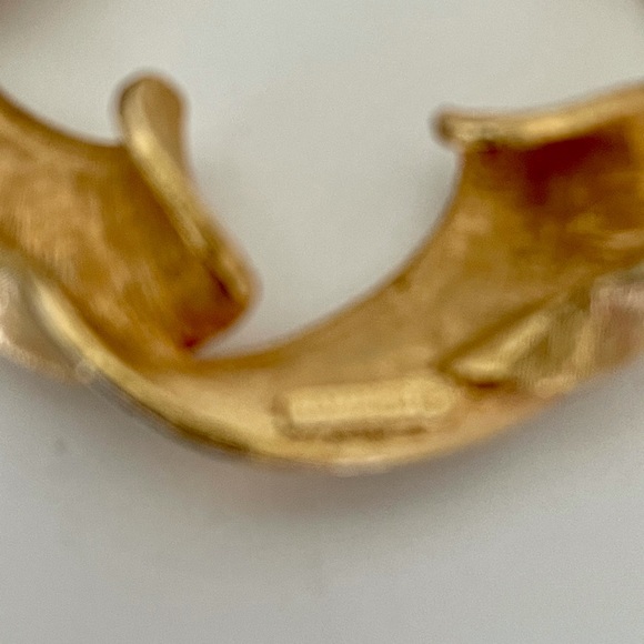 Kramer New York Twisted Ribbon Circle Pin Vintage - Picture 5 of 6